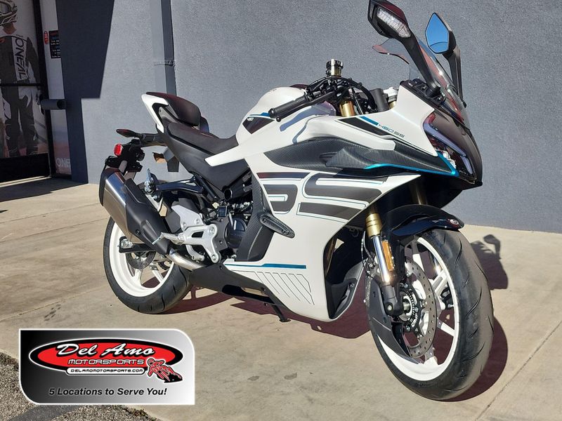 New 2026 CFMOTO 450SS Image 1