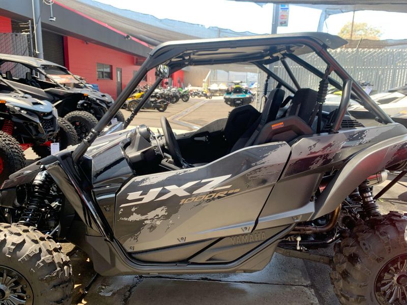 New 2025 Yamaha YXZ1000R EPS SS XT-R Image 12