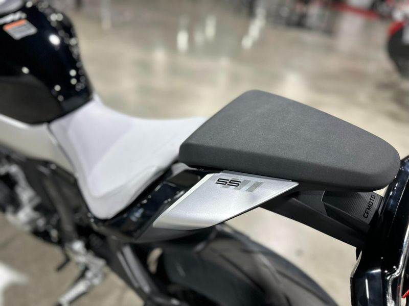 New 2025 CFMOTO 675SS Image 26