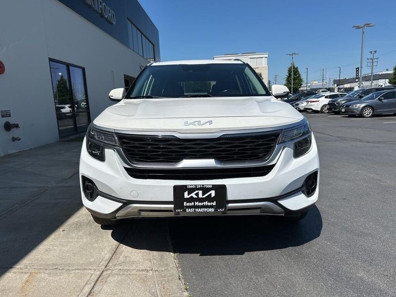 2022 Kia Seltos EXImage 2