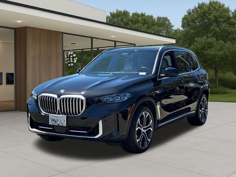 Used 2025 BMW X5 xDrive40iImage 2