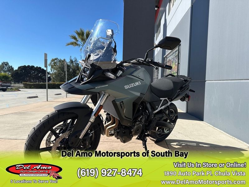 2024 Suzuki DL800RQM4  in a GREEN exterior color. Del Amo Motorsports of South Bay (619) 547-1937 delamomotorsports.com 