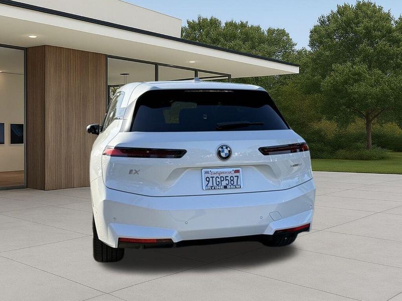 Used 2026 BMW iX xDrive45Image 11