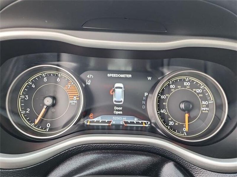 2016 Jeep Cherokee OverlandImage 11
