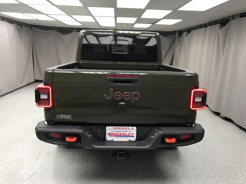 Used 2022 Jeep Gladiator MojaveImage 3