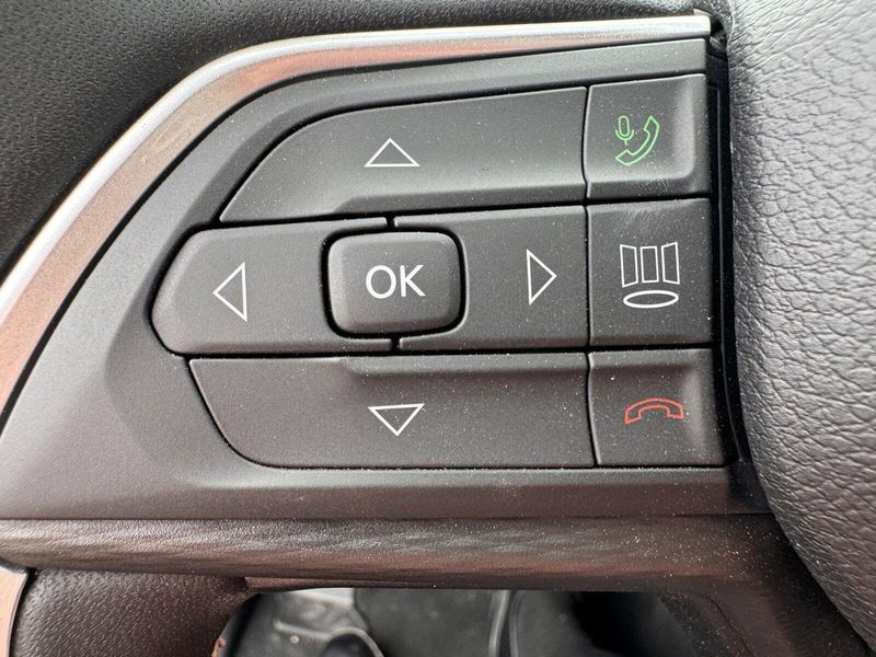 2024 Jeep Grand Cherokee L Altitude XImage 21
