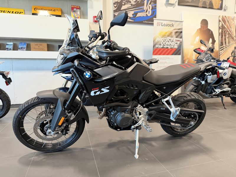 2025 BMW F 900 GSImage 2
