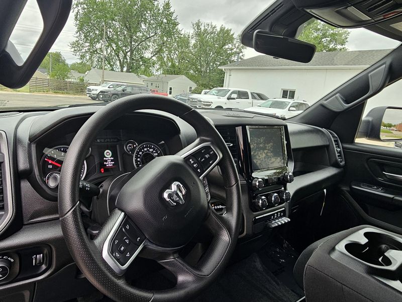 2025 RAM 1500 TradesmanImage 12