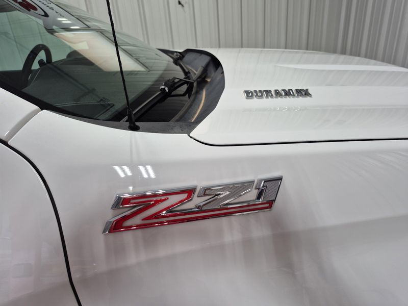 2021 Chevrolet Silverado 1500 RSTImage 10