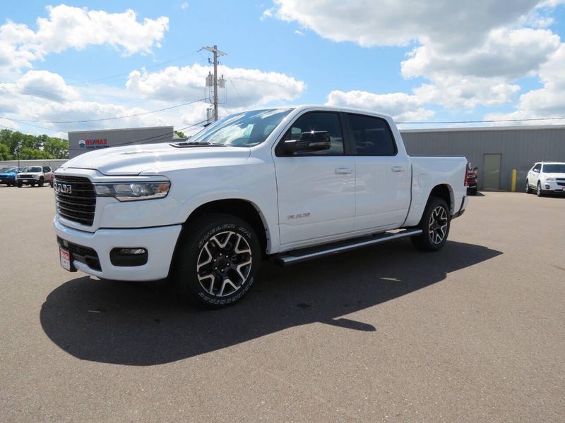 Used 2025 RAM 1500 Laramie 4x4 4dr Crew Cab 5.6 ft. SB PickupImage 6