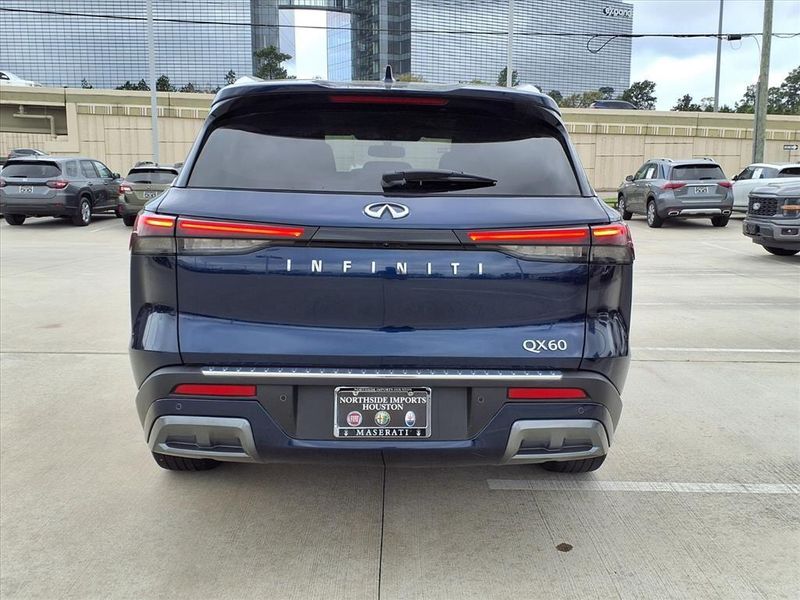 Used 2022 INFINITI QX60 LuxeImage 8
