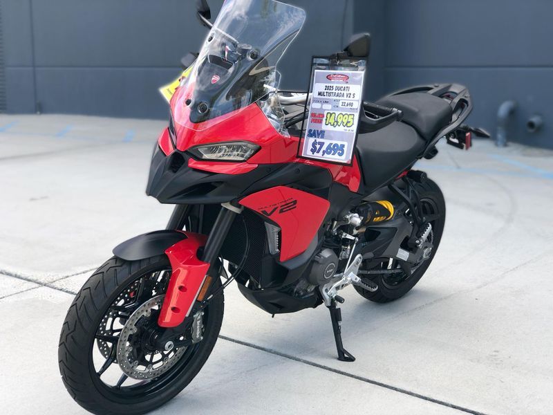 New 2025 Ducati MULTISTRADA V2 S Image 13