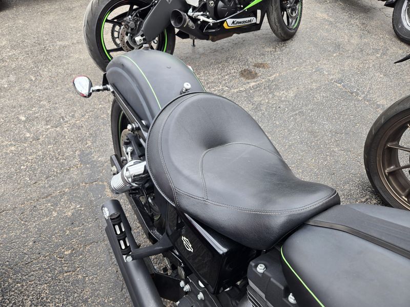 USED 2015 HARLEY DYNA STREET BOB Image 9