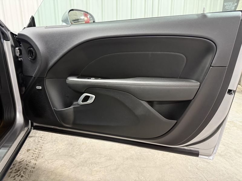Used 2016 Dodge Challenger 392 Hemi Scat Pack ShakerImage 7
