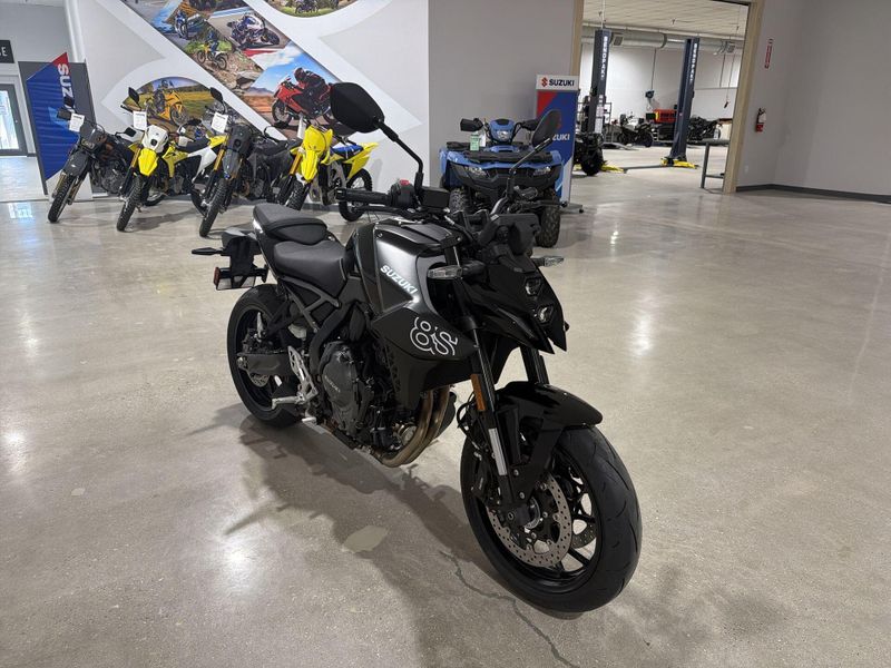 New 2026 Suzuki GSX-8S Image 11