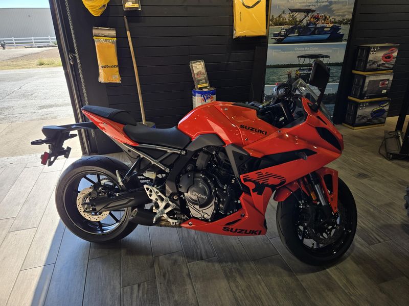 NEW 2026 SUZUKI GSX 8R Image 2