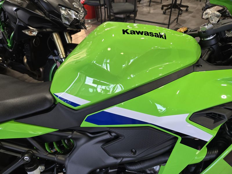 NEW 2026 KAWASAKI NINJA ZX 4RR ABS Image 11
