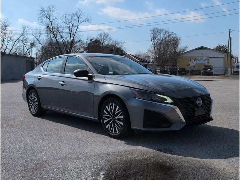 Used 2024 Nissan Altima 2.5 SVImage 7