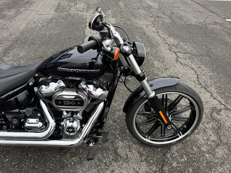 2020 Harley-Davidson Softail Breakout 114 - MIDNIGHT BLUE