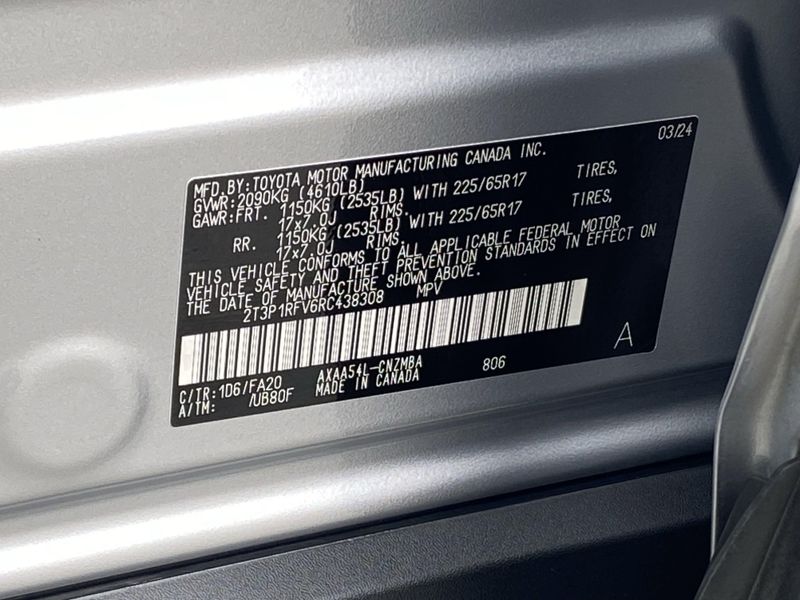 2024 Toyota RAV4 Image 31