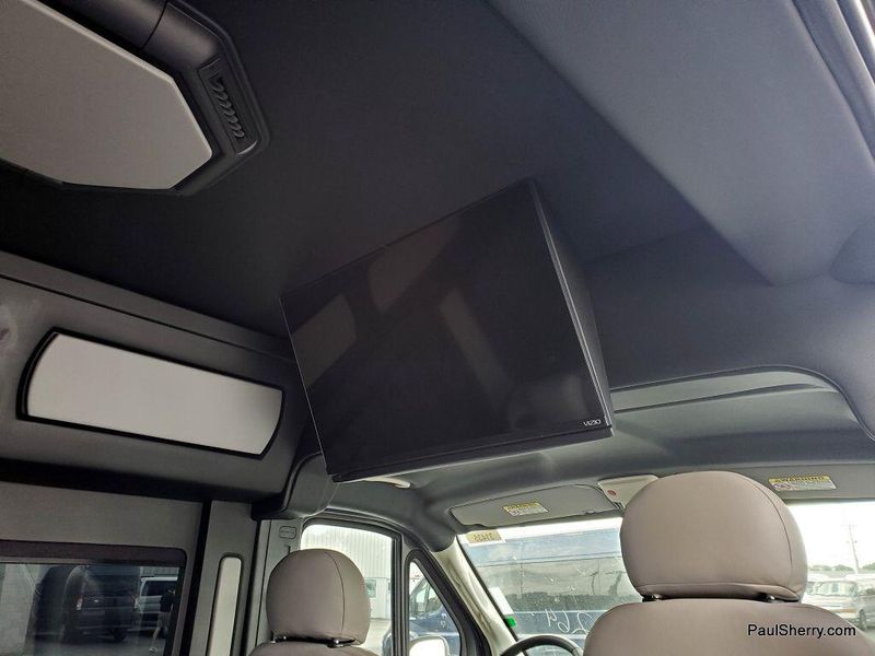 2024 RAM ProMaster 2500 Window Van High Roof 159WBImage 12
