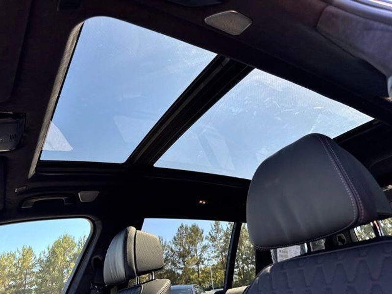 New 2026 BMW X7 ALPINA XB7Image 21