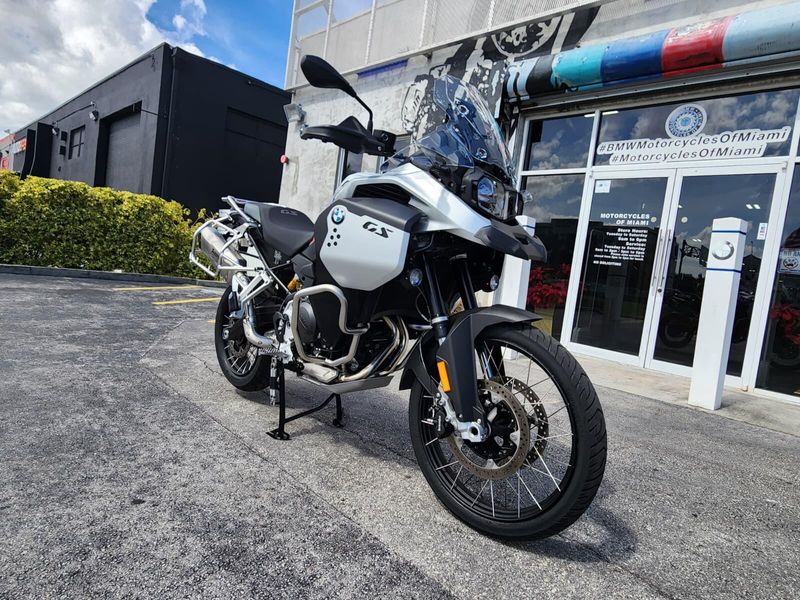 Used 2024 BMW F900GSADV Image 9
