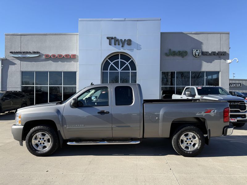 Used 2007 Chevrolet Silverado 1500 LT w/1LTImage 31