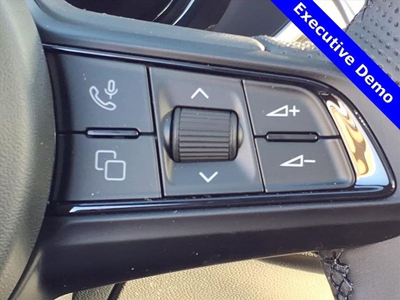 New 2025 Alfa Romeo Stelvio VeloceImage 20