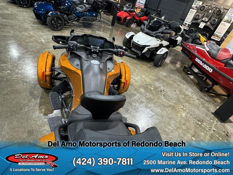 2024 Can-Am SPYDER F3 LIMITED (SE6)Image 28