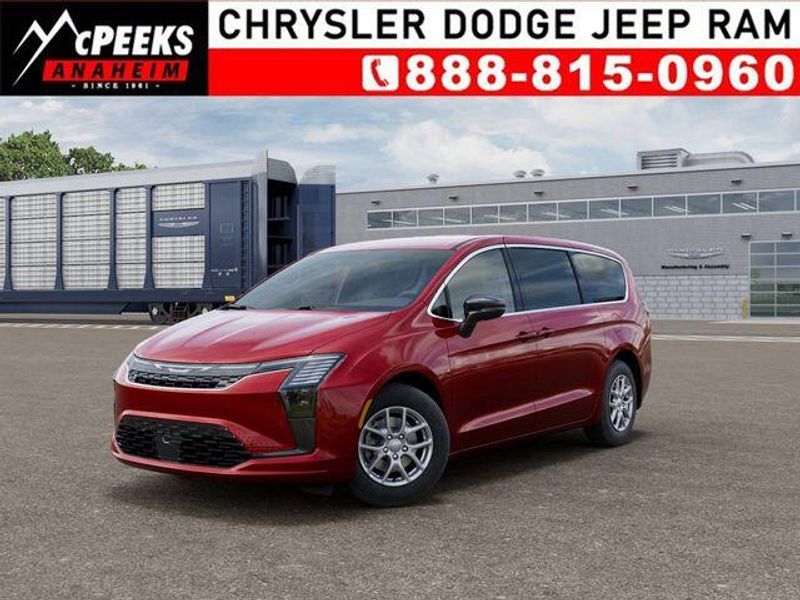 New 2027 Chrysler Pacifica SelectImage 1