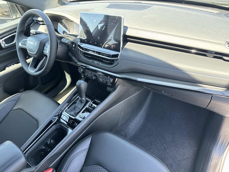 New 2026 Jeep Compass Latitude Altitude 4x4