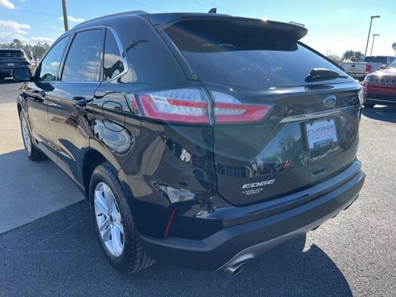 2019 Ford Edge SELImage 4