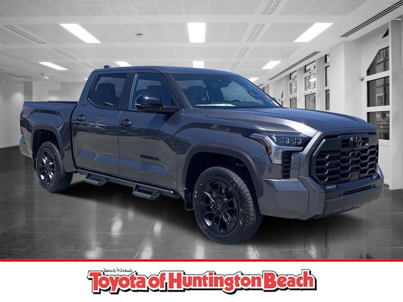 2025 Toyota Tundra LimitedImage 1