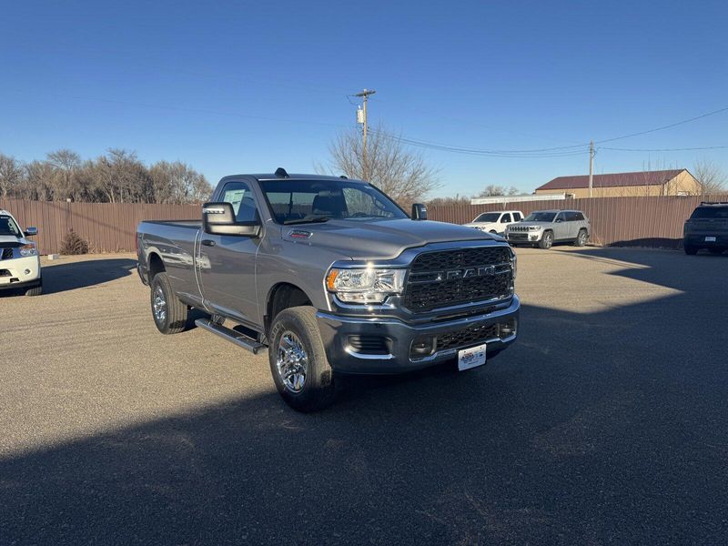 2024 RAM 2500 TradesmanImage 2