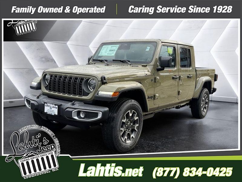 New 2026 Jeep Gladiator Sahara 4x4