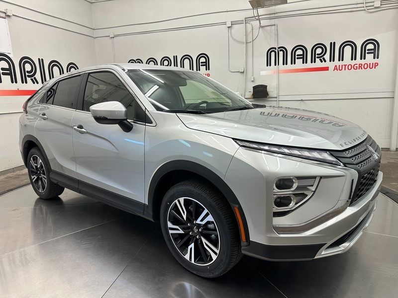 2024 Mitsubishi Eclipse Cross SEImage 1