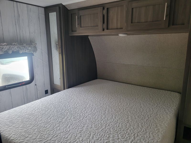 Used 2021 FOREST RIVER Shasta Image 16