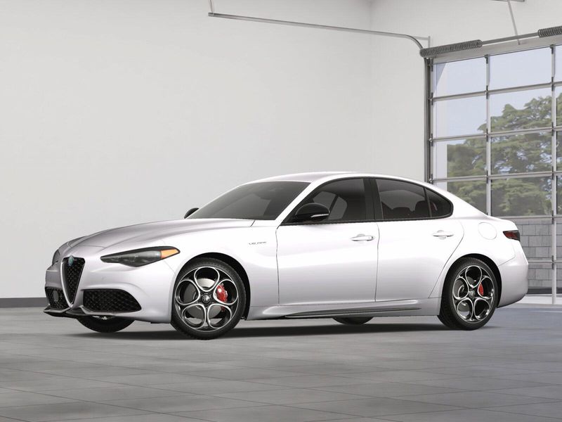 New 2025 Alfa Romeo Giulia RwdImage 27