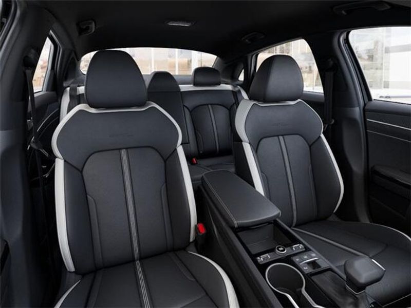New 2026 Kia K5 GT-LineImage 15