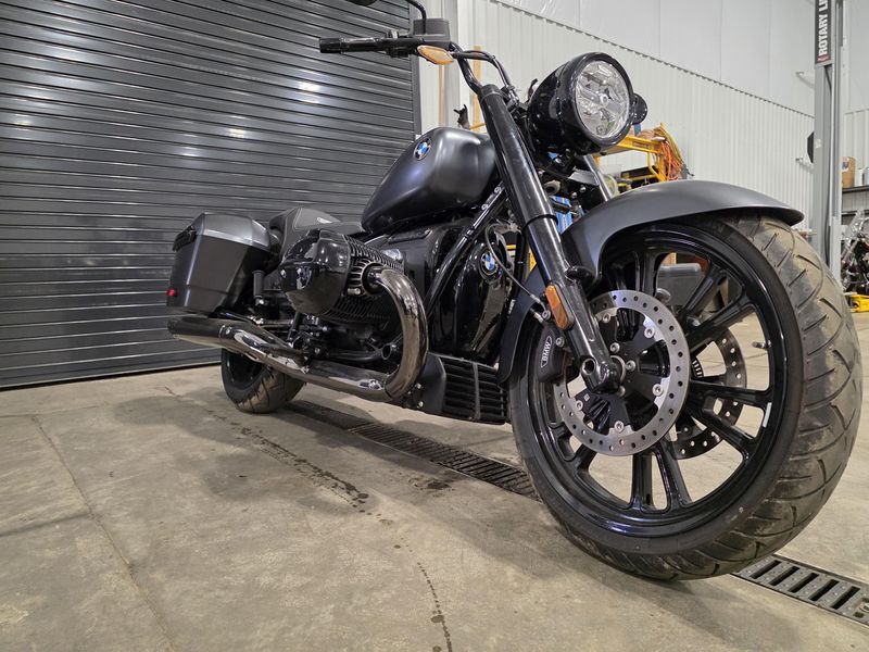 2024 BMW R 18 Roctane