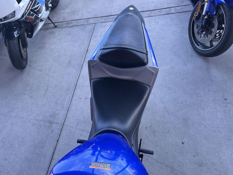 Used 2021 Yamaha YZF-R3 ABS Image 13
