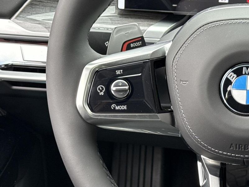 2025 BMW 7 Series 760i xDriveImage 23