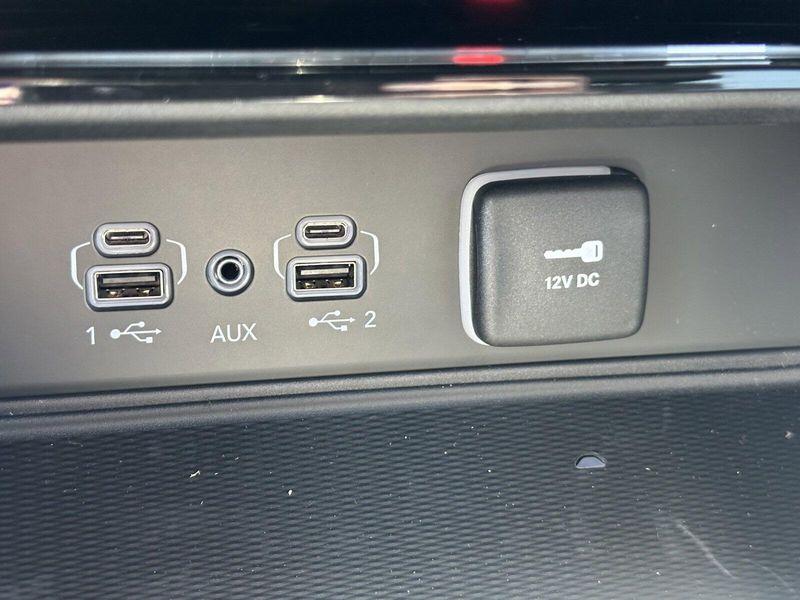 2024 Jeep Grand Cherokee L Altitude XImage 24