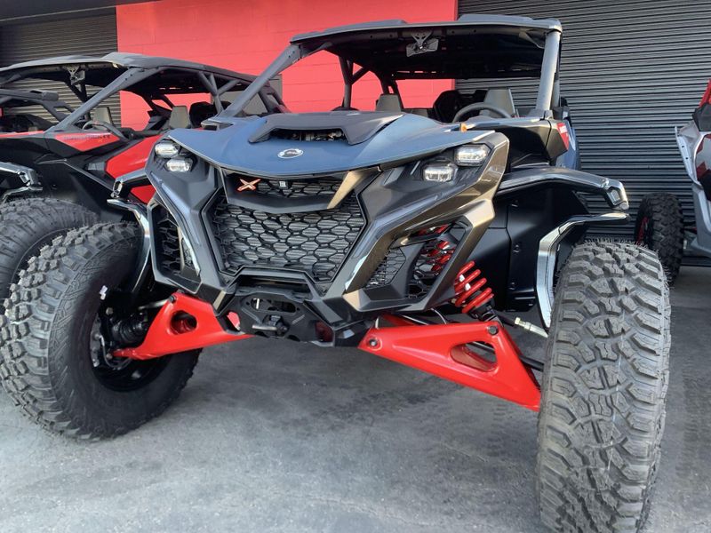 New 2025 Can-Am MAVERICK R MAX X RS WITH SMART-SHOX 999T DCT Image 8