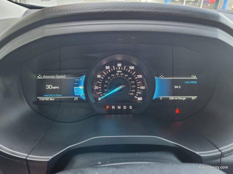 Used 2024 Ford Edge SE