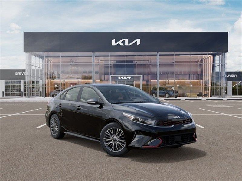2024 Kia Forte GT-LineImage 8
