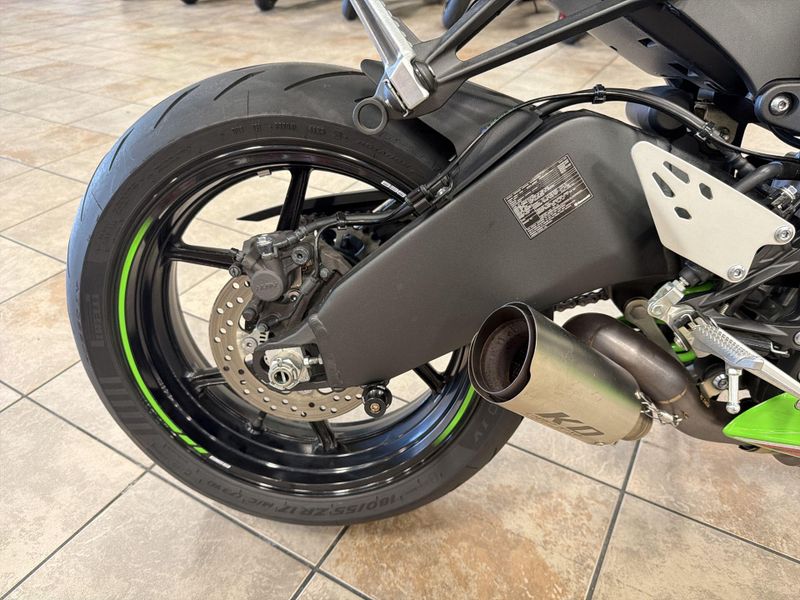 Used 2024 Kawasaki NINJA ZX-6R KRT EDITION ABS Image 21