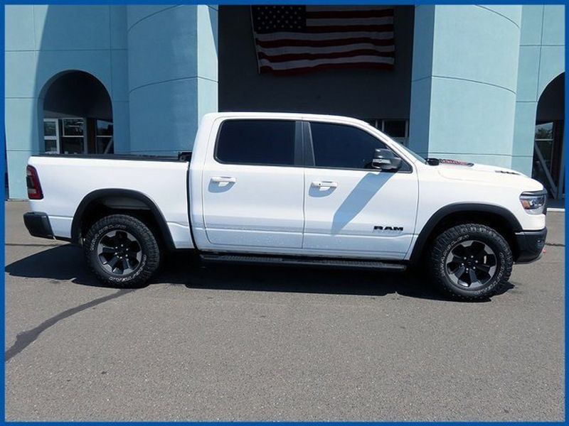 2019 RAM 1500 RebelImage 2