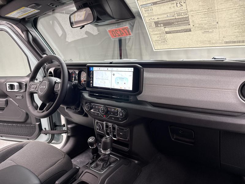 New 2027 Jeep Wrangler 4-door Sport SImage 15